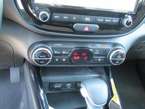 Used 2021 Kia Soul EX image 22