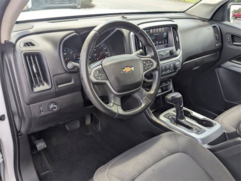 Used 2017 Chevrolet Colorado LT image 16