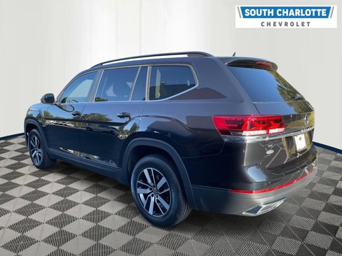 Used 2023 Volkswagen Atlas SE image 4
