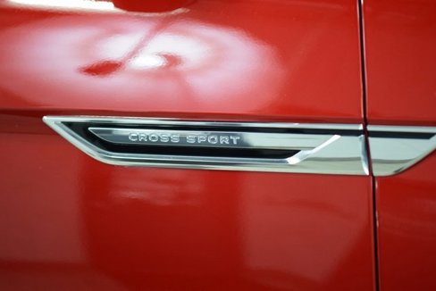 Used 2021 Volkswagen Atlas Cross Sport SEL R-Line image 14