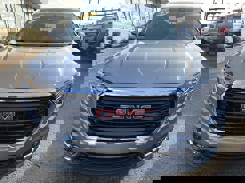 Used 2024 GMC Terrain SLE image 22