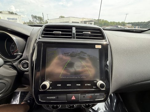 Used 2023 Mitsubishi Outlander Sport SE image 29