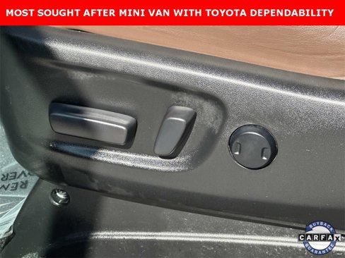 Used 2018 Toyota Sienna XLE Premium image 22