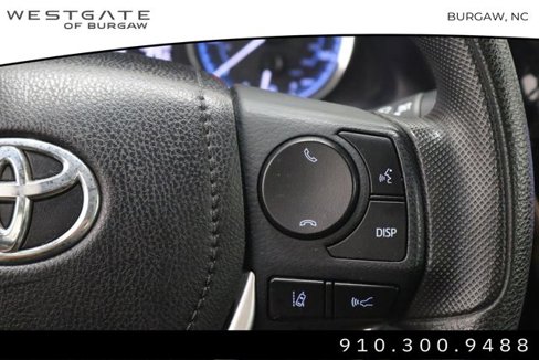 Used 2019 Toyota Corolla LE image 16