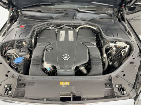 Used 2019 Mercedes-Benz S 450 Sedan image 32