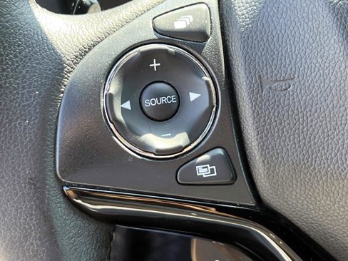 Certified 2021 Honda HR-V Sport image 17