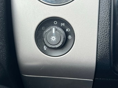 Used 2016 Ford Expedition XLT w/ Equipment Group 202A image 33