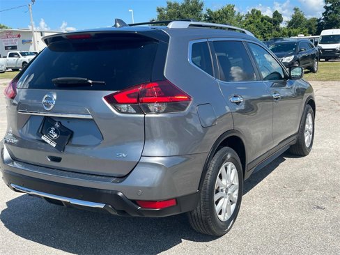 Used 2019 Nissan Rogue SV image 5