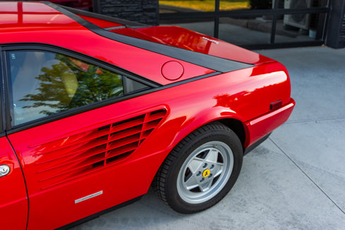 Used 1987 Ferrari Mondial Coupe image 6