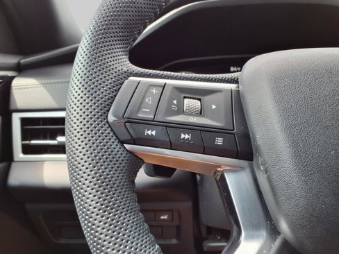 Used 2023 Mitsubishi Outlander SEL Black Edition image 17