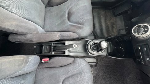 Used 2010 Honda Fit Sport image 35
