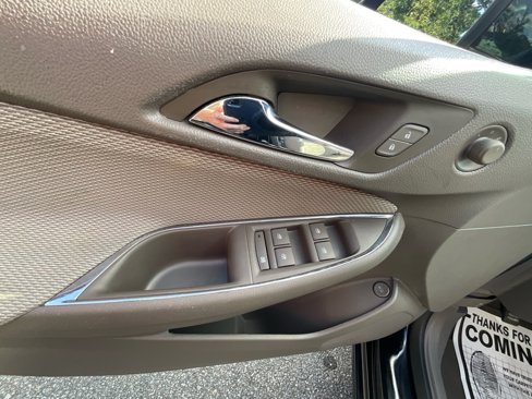 Used 2018 Chevrolet Cruze LS image 35