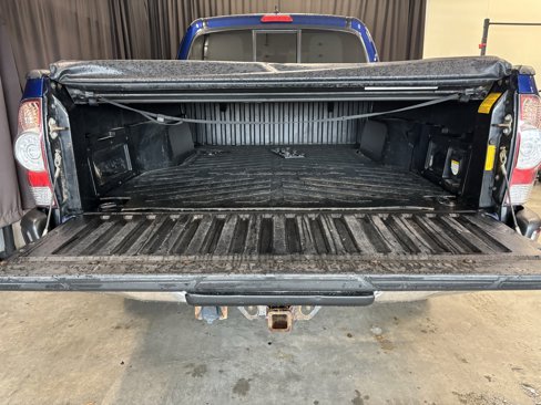 Used 2015 Toyota Tacoma TRD Pro image 28