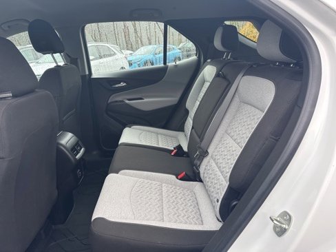 Certified 2022 Chevrolet Equinox LS w/ LPO, Floor Liner Package image 23