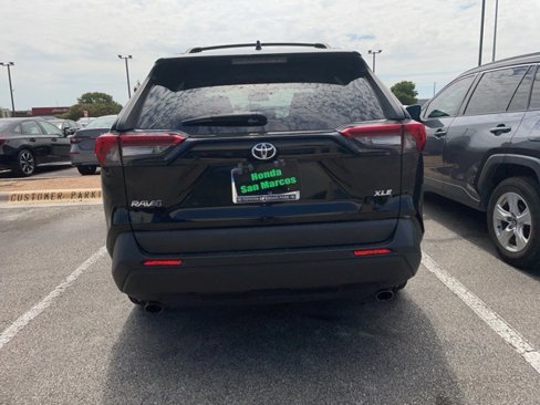 Used 2020 Toyota RAV4 XLE image 3