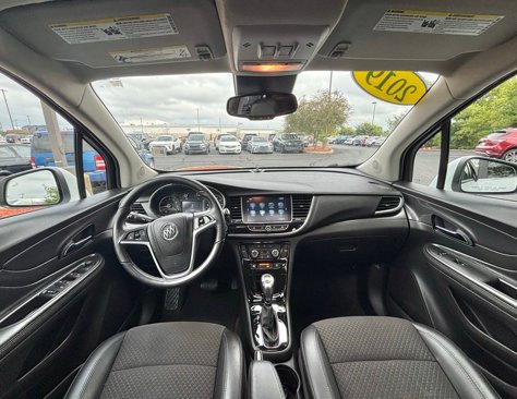 Used 2019 Buick Encore Preferred w/ Safety Package image 19