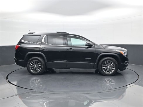 Used 2018 GMC Acadia SLT image 4