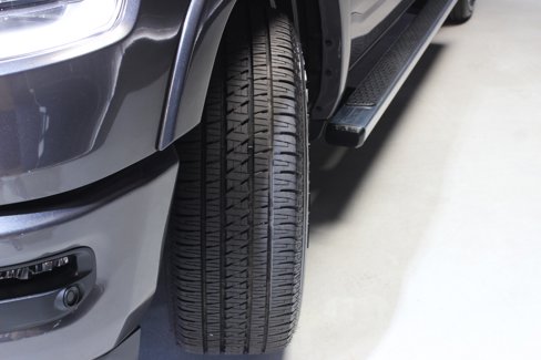 Used 2022 RAM 1500 Laramie w/ Sport Appearance Package image 19