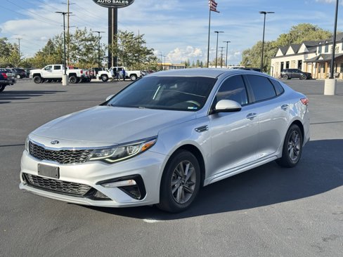 Used 2020 Kia Optima LX image 3