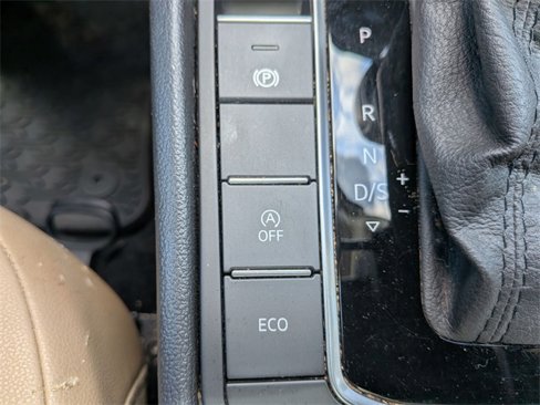 Used 2019 Volkswagen Jetta SE image 17
