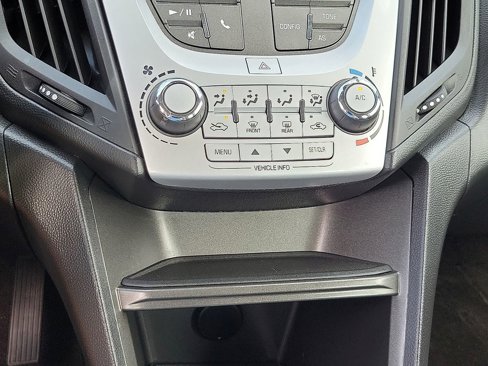 Used 2016 Chevrolet Equinox LS image 16