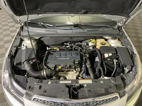 Used 2014 Chevrolet Cruze LT image 42