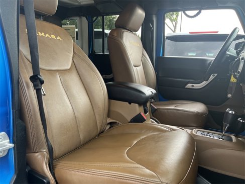 Used 2015 Jeep Wrangler Unlimited Sahara w/ Connectivity Group image 25