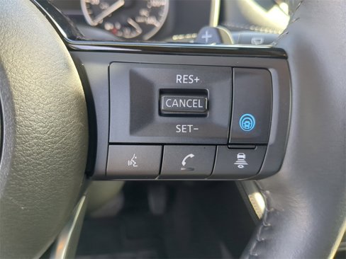 Used 2021 Nissan Rogue SL image 29