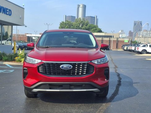 Certified 2023 Ford Escape Active w/ Tech Pack #2 image 2
