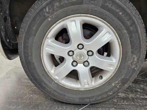 Used 2002 Toyota Highlander Limited image 11