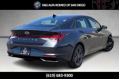 Used 2023 Hyundai Elantra SEL image 29