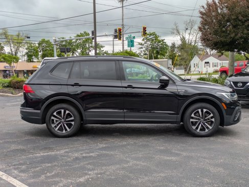 Used 2022 Volkswagen Tiguan S image 4