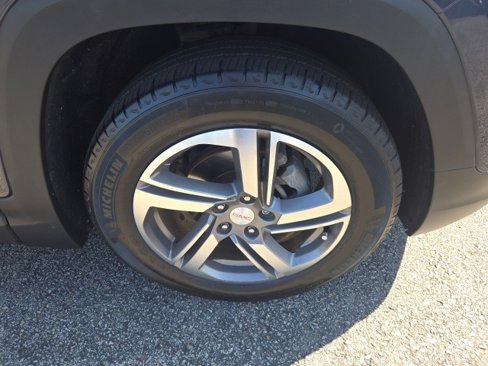 Used 2019 GMC Terrain SLT w/ Preferred Package image 9