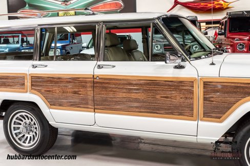 Used 1991 Jeep Grand Wagoneer image 37