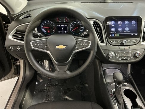 Used 2023 Chevrolet Malibu LS image 24