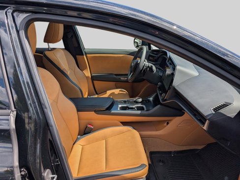 Used 2024 Lexus RZ 450e Premium image 11