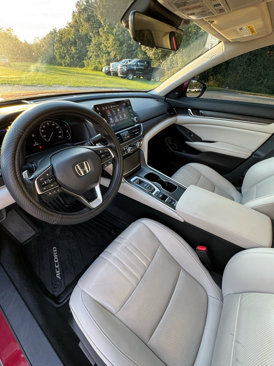 Used 2022 Honda Accord Touring image 10