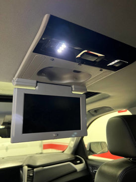Used 2019 GMC Yukon SLT w/ Premium Edition image 34