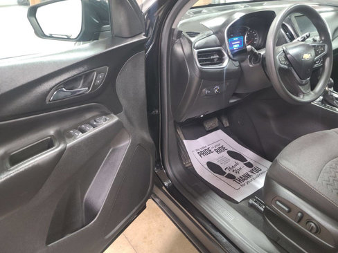 Used 2022 Chevrolet Equinox LT image 22