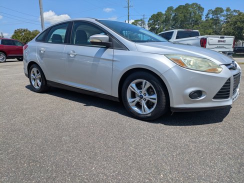 Used 2014 Ford Focus SE image 1
