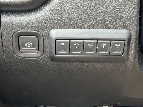New 2025 GMC Sierra 2500 Pro w/ Convenience Package image 10