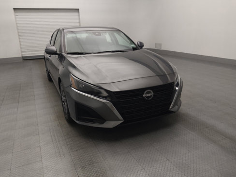 Used 2023 Nissan Altima 2.5 SV image 14
