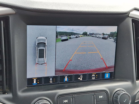 Used 2022 GMC Terrain AT4 w/ Infotainment Package II image 24