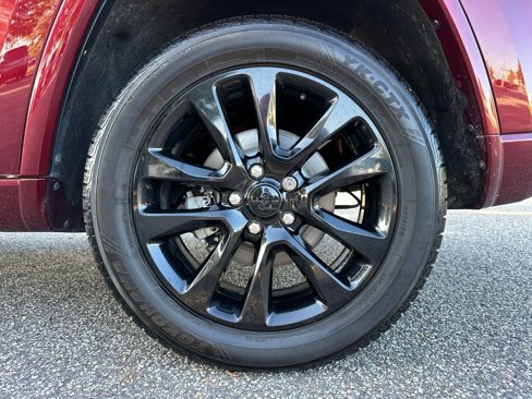 Used 2017 Jeep Grand Cherokee Altitude image 21