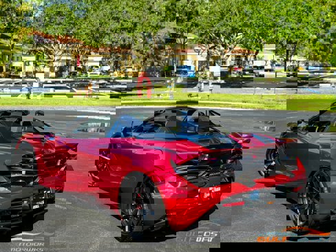 Used 2022 McLaren 720S Performance image 39