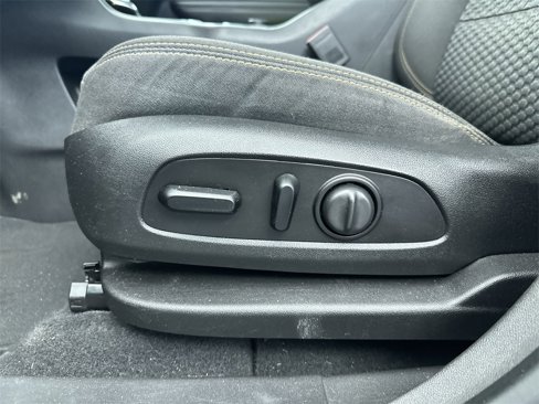 Used 2020 GMC Terrain SLE image 14