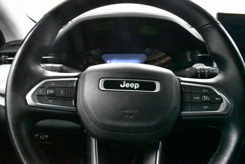 Used 2022 Jeep Compass Latitude image 20