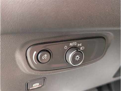 Used 2020 GMC Terrain SLE w/ Driver Convenience Package image 17