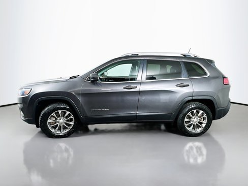 Used 2019 Jeep Cherokee Latitude Plus w/ Comfort/Convenience Group image 4