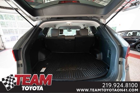 Used 2018 Hyundai Santa Fe Sport w/ 2.4L Value Package 02 image 28